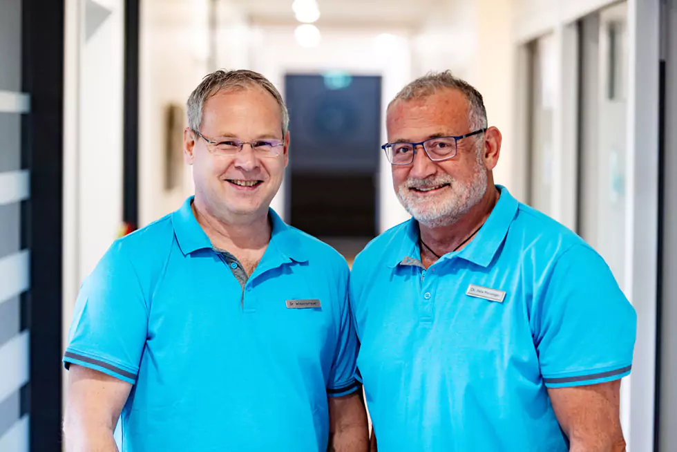 Dr. Felix Menzinger und Dr. Thomas Wieschemeyer Ärzteteam: links: Dr. Thomas Wieschemeyer rechts: Dr. Felix Menzinger